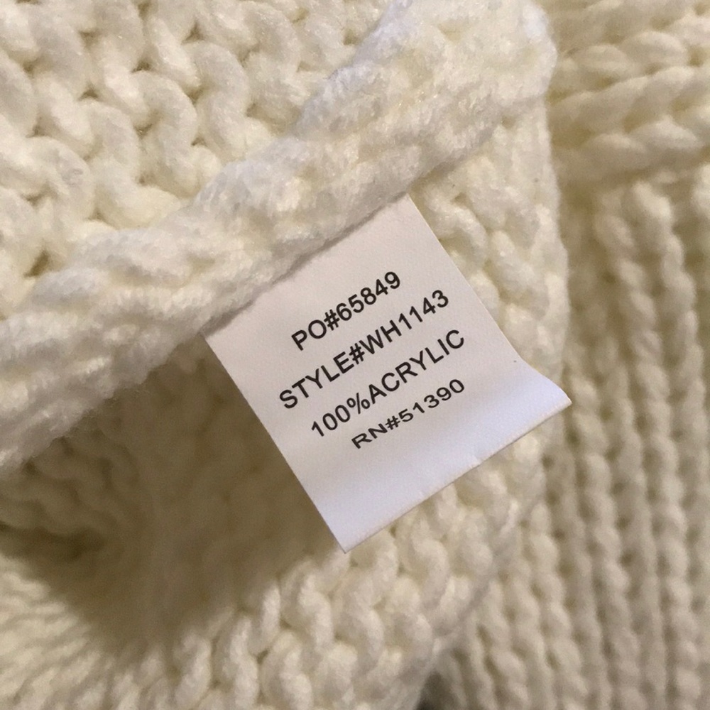 Sweater - Picture 6 of 6